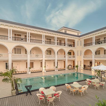 Rudra Imperial Resort Sitapur  Exterior photo